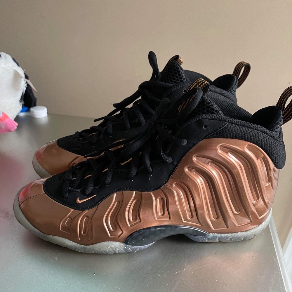 Nike foamposits